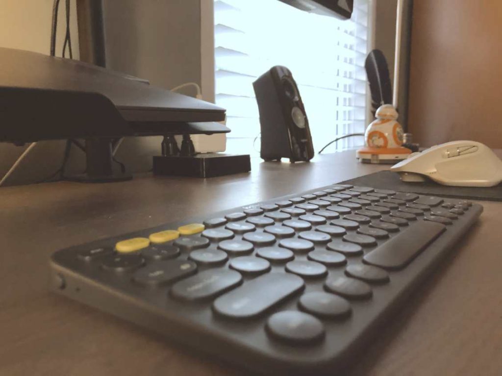 Bluetooth keyboard, mouse, and speakers.